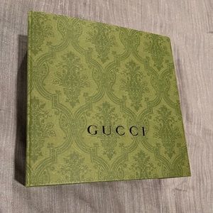 Gucci gift box